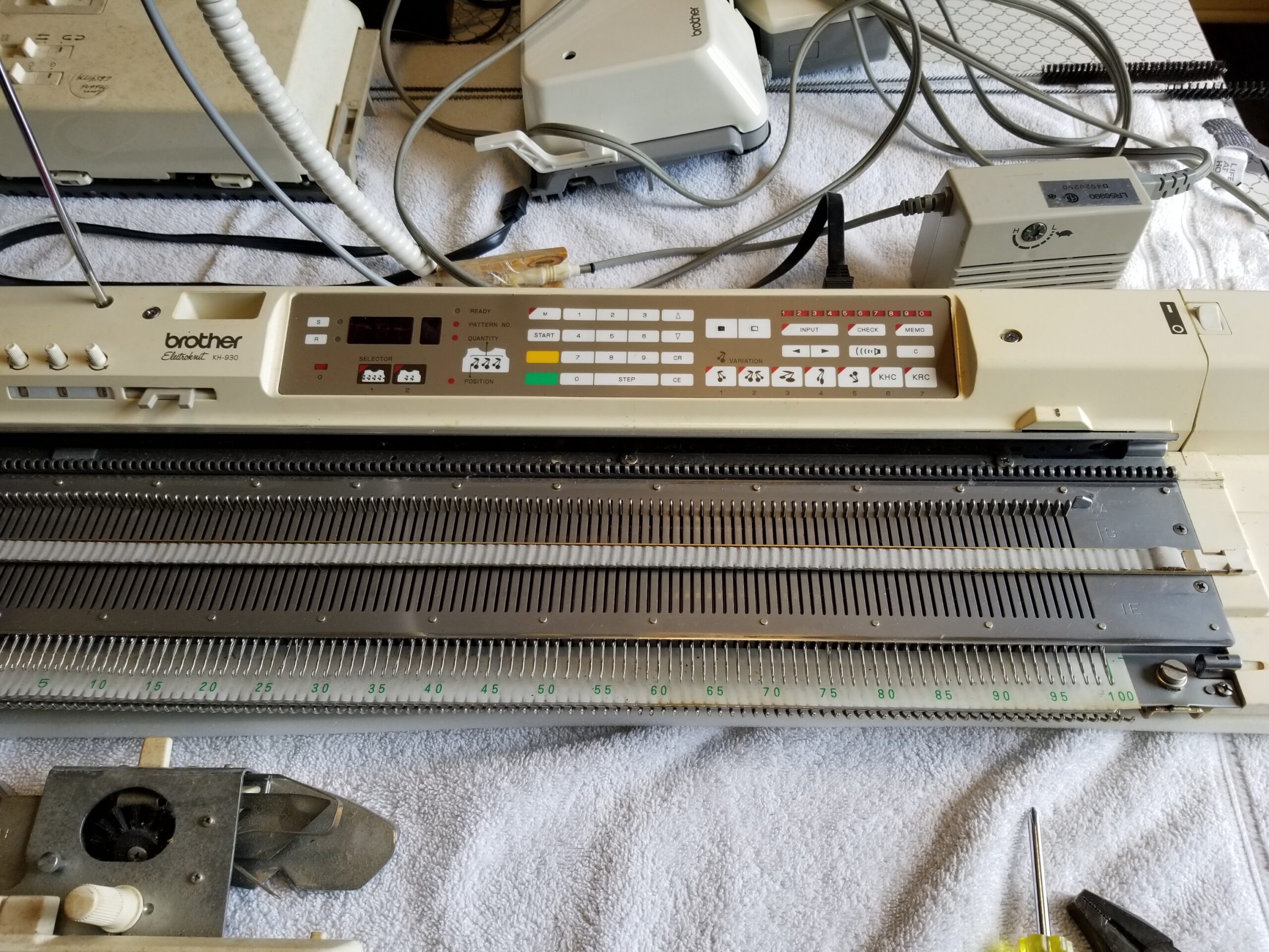 Brother Vintage deals knitting machine very go